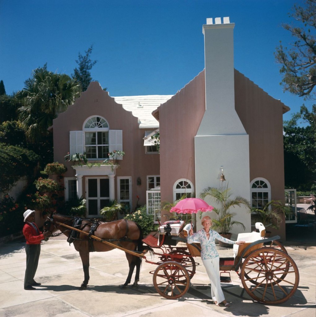 Slim Aarons, Carriage Awaits - 1977 Slim Aarons Limited Edition Estate Stamped Print Slim Aarons, Carriage Awaits - 1977 Slim Aarons Limited Edition Estate Stamped Print