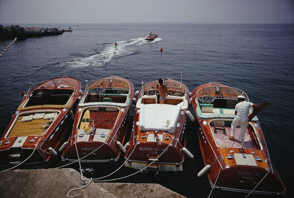 Slim Aarons, Hotel Du Cap-Eden-Roc, 1969 Slim Aarons Limited Edition Estate Stamped Print Slim Aarons, Hotel Du Cap-Eden-Roc, 1969 Slim Aarons Limited Edition Estate Stamped Print