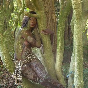 Uwe Ommer, Women and Tree III Uwe Ommer, Women and Tree III