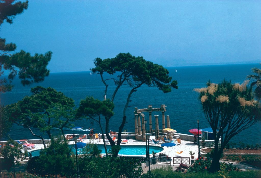 Slim Aarons, Taormina Slim Aarons, Taormina