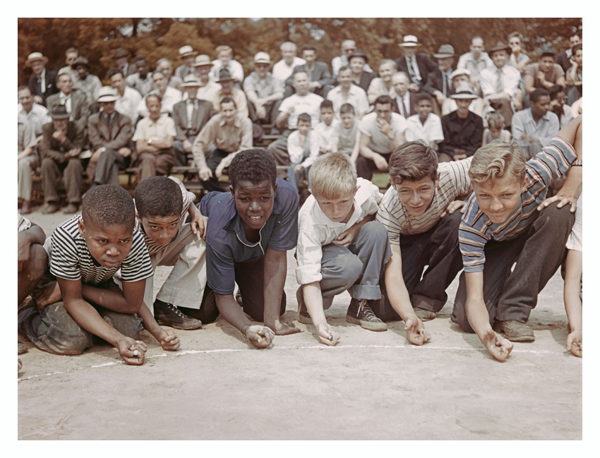 Slim Aarons, Marbles Championship - Slim Aarons Limited Edition Estate Stamped Print Slim Aarons, Marbles Championship - Slim Aarons Limited Edition Estate Stamped Print