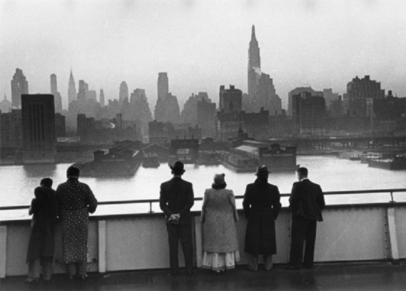 Kurt Hurton, New York Dawn Kurt Hurton, New York Dawn
