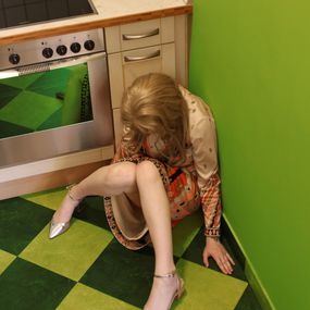 Floor, Vilma Leino