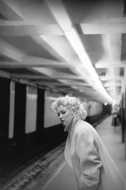 Ed Feingersh, Marilyn in Grand Central Station Ed Feingersh, Marilyn in Grand Central Station