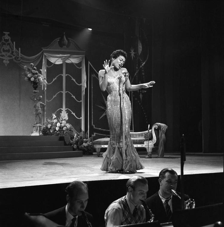 Harry Hammond, Eartha Kitt On Stage Harry Hammond, Eartha Kitt On Stage