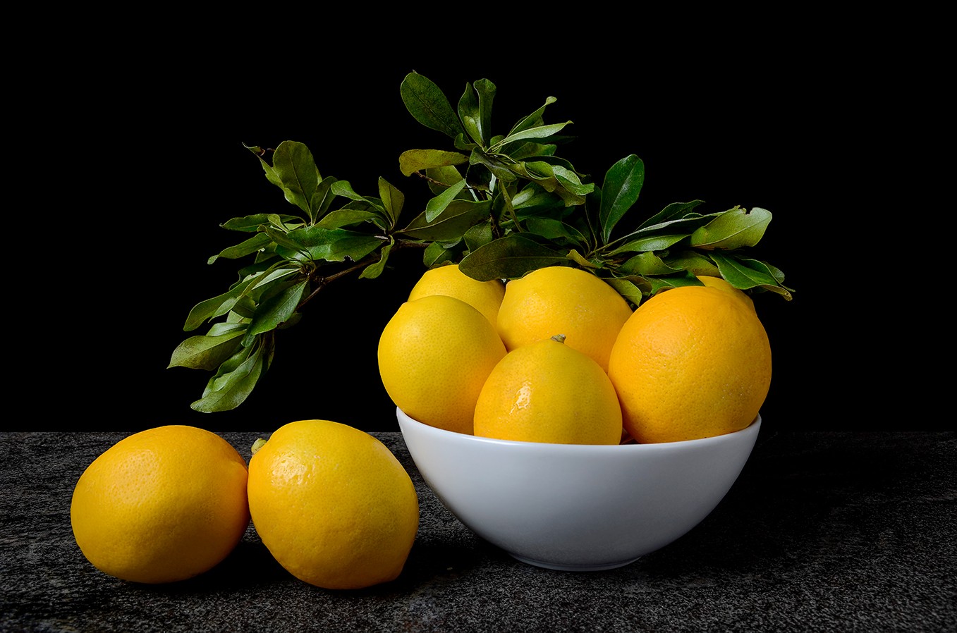 Dora Franco, Limones. From The Bodegones series Dora Franco, Limones. From The Bodegones series