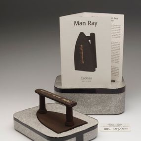 Sculpture, Cadeau, Man Ray